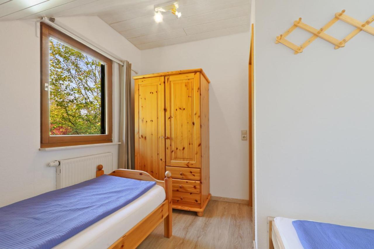 Seepark Kirchheim Ferienhaus Bei Diane Mit Sauna Exterior foto